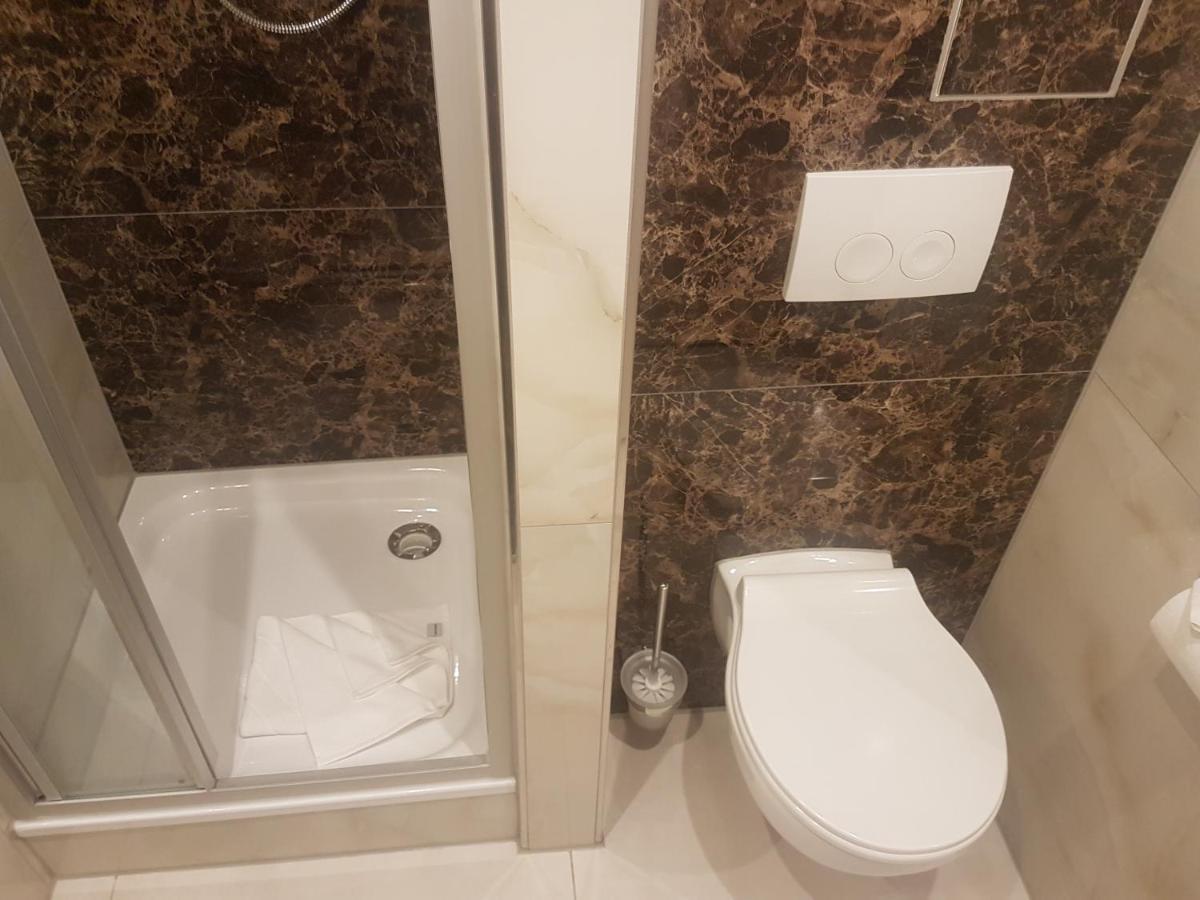 Elbgalerie Hotel Гамбург Екстер'єр фото