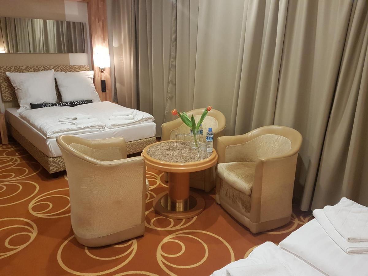 Elbgalerie Hotel Гамбург Екстер'єр фото