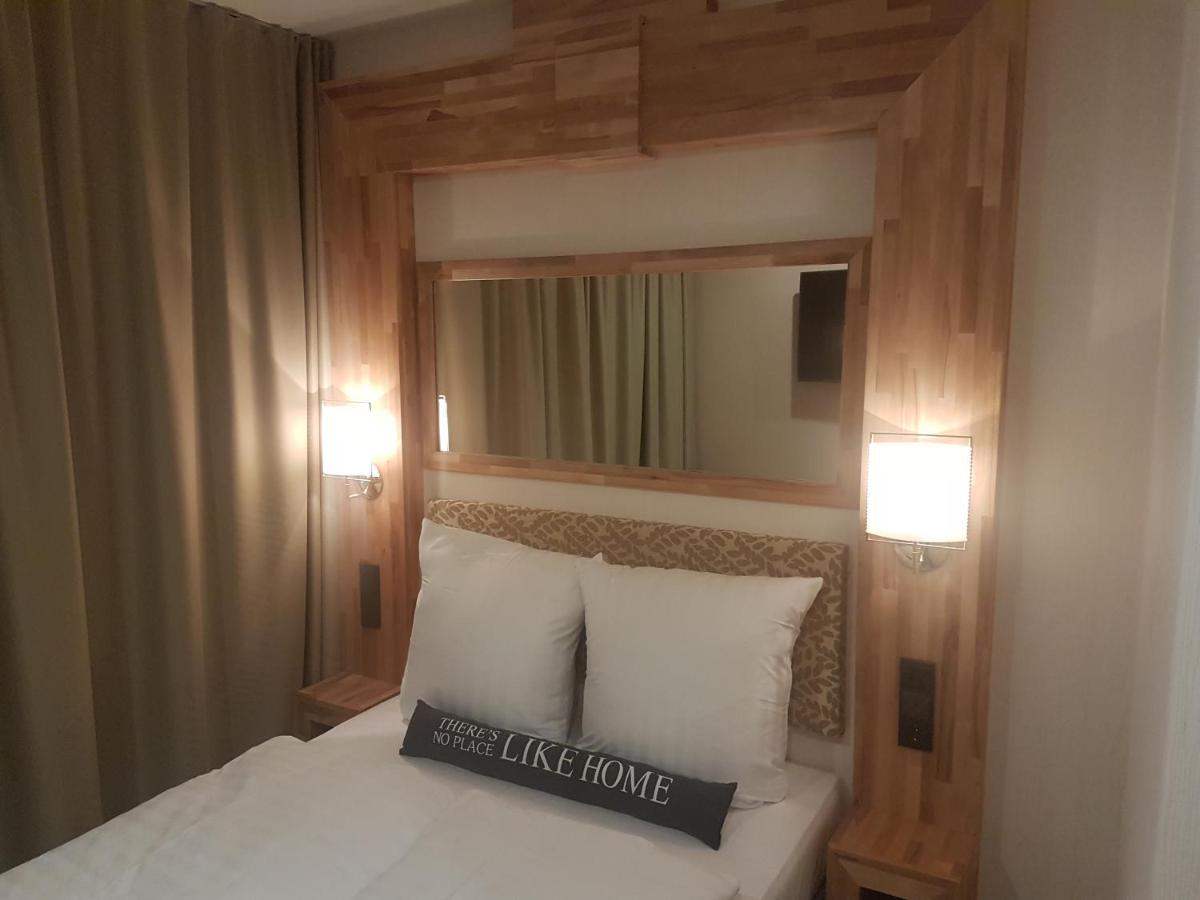 Elbgalerie Hotel Гамбург Екстер'єр фото